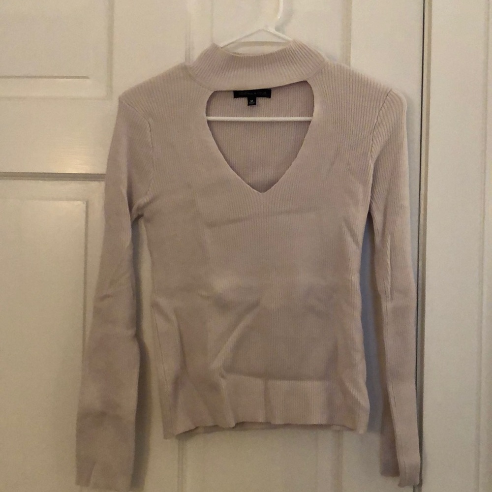 Kendall and Kylie V cut Turtleneck